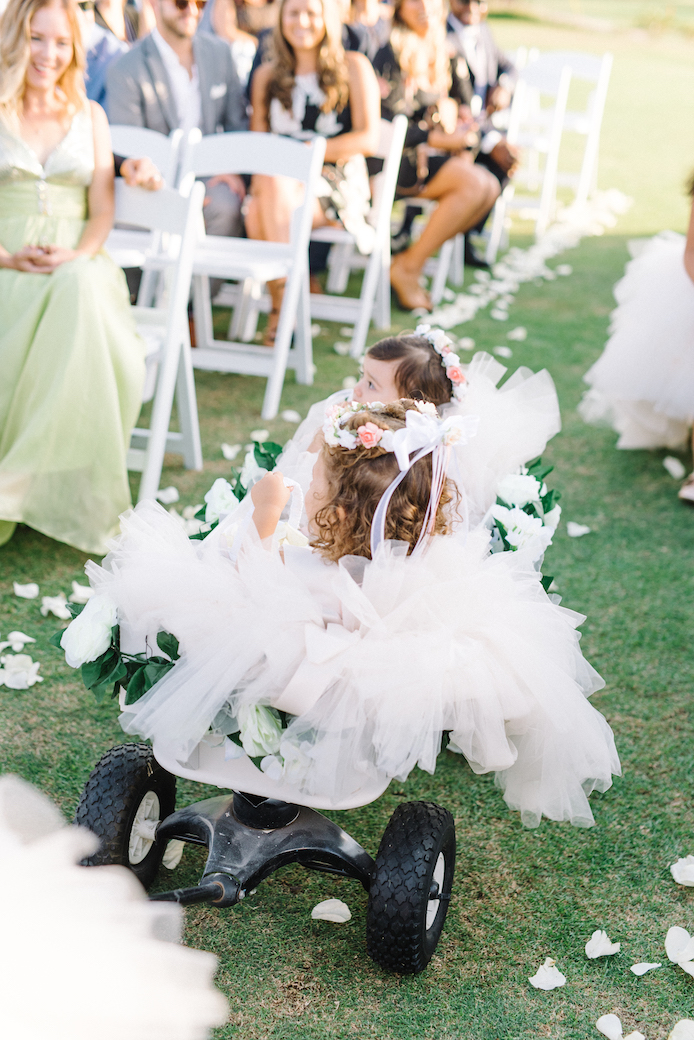 6 Foolproof Tips for Getting Your Flower Girl or Ring Bearer Down the Aisle